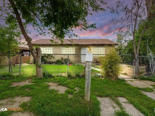 7901 Jay St, Lamont, CA 93241