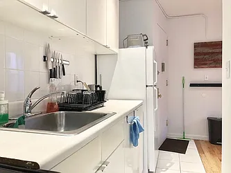 Rented by Matthew Gros-Werter, LREB 