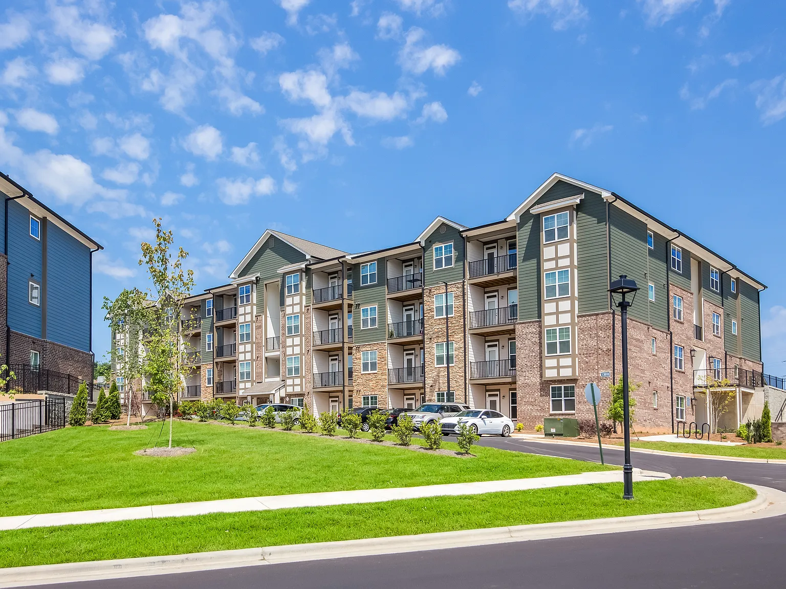 Aventine Huntersville — Photo 2