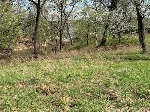 222 N 4395th Rd, Pryor, OK 74361