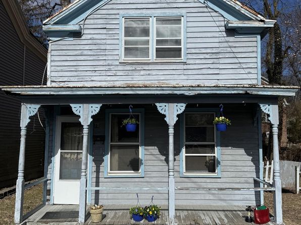 10 N Franklin Street, Athens, NY 12015