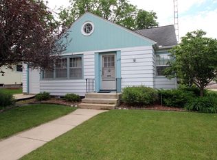 428 E Dodge St, Jefferson, WI 53549
