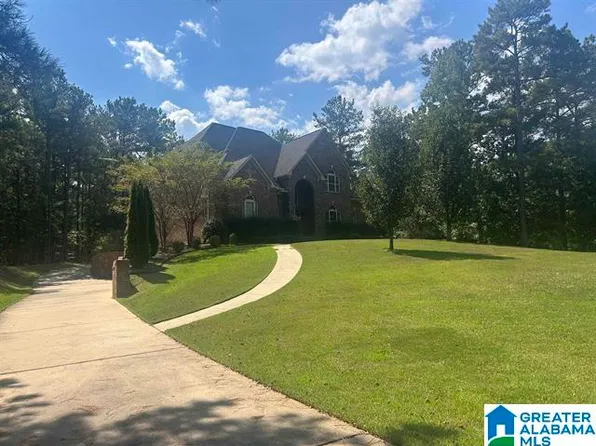 100 Carriage Creek Path, Chelsea, AL 35043