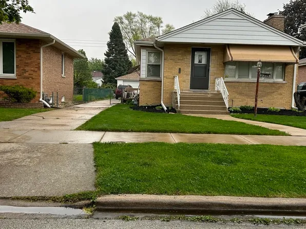 9317 S Hamlin Ave, Evergreen Park, IL 60805