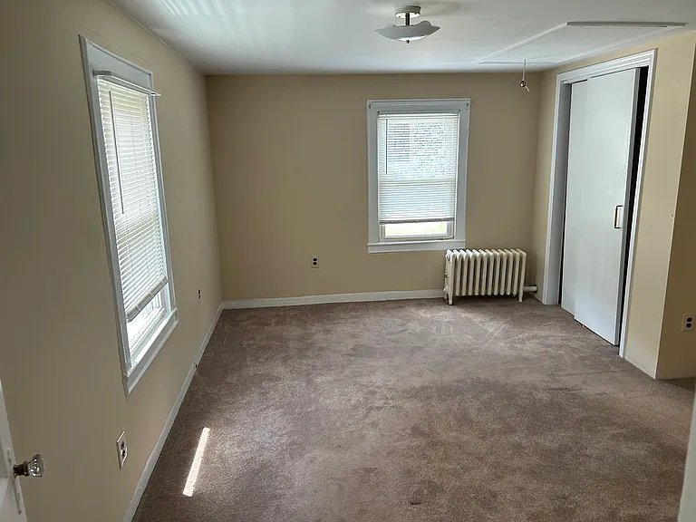 376 S Main St — Photo 10