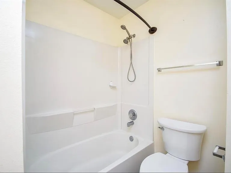 20802 Oak Rain Ct — Photo 22