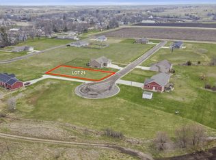 460 Scenic Dr, Truro, IA 50257