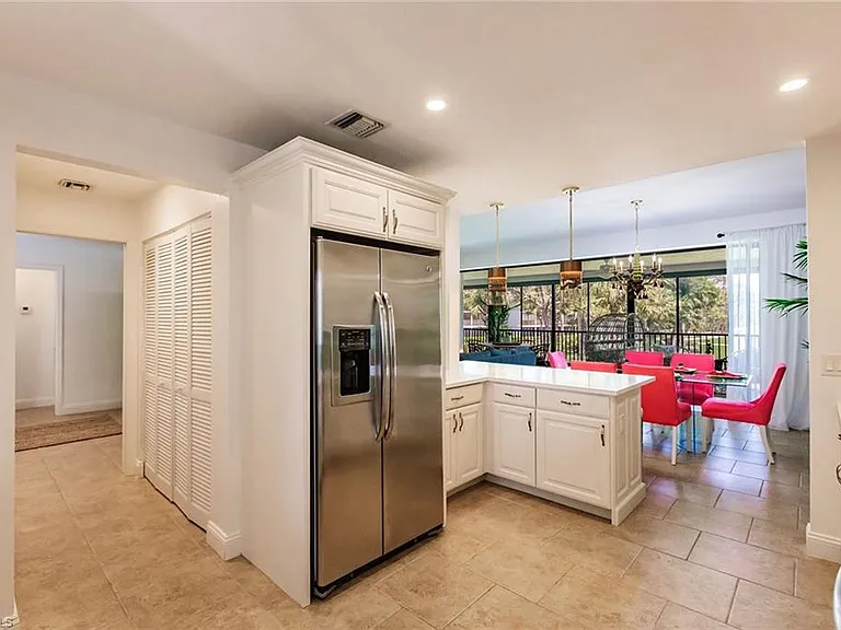 22 Cypress View Dr #B — Photo 15