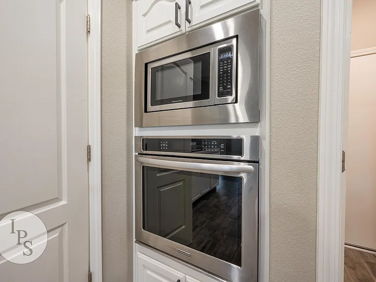 4797 W Oswego Ave — Photo 12