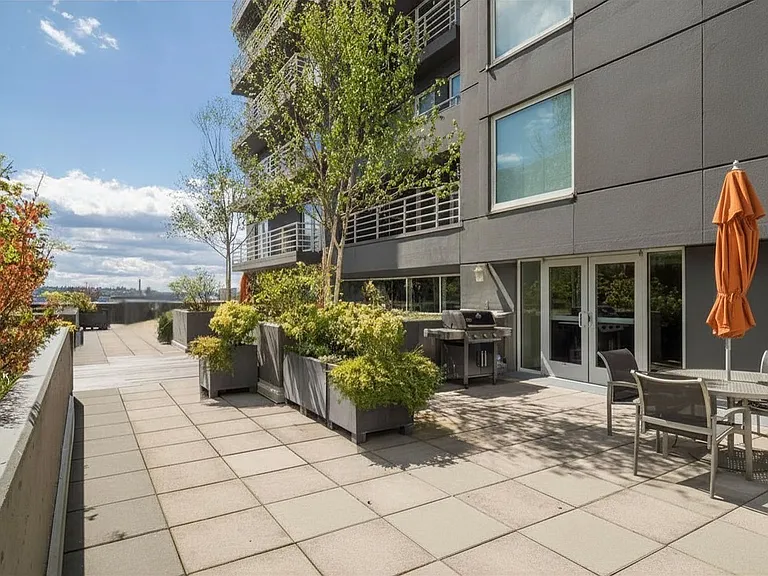 1415 2nd Ave #1807 — Photo 21
