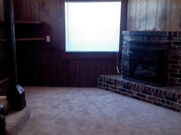 5th image of 1008 S Stanley St