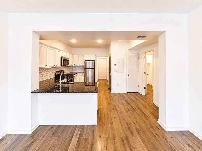 6615 Ridge Avenue — Photo 28