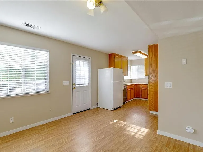 1024 Garland Ave — Photo 13