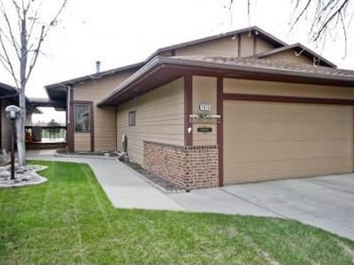2615 25th St S, Fargo, ND, 58103