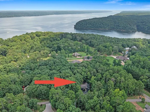 60 Rivercreek Ln, Counce, TN 38326