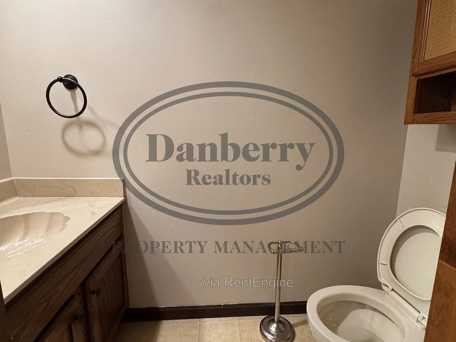 2 bed, 1.5 bath, 1500 sqft, $1,500 — Photo 4