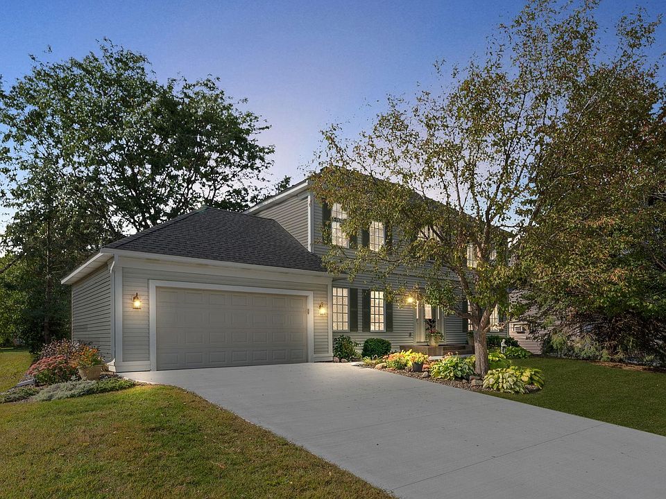1st image of 974 Spring Hill Dr