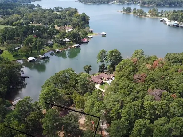 103 Lago Vista Ln, Jacksonville, TX 75766