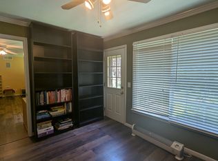 1002 Deer Hollow Dr, Woodstock, GA 30189