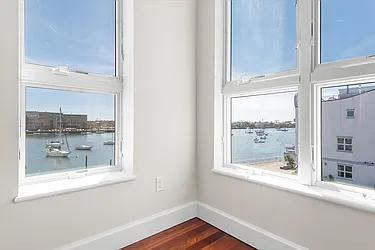 Sold by High Class Realty SB LLC