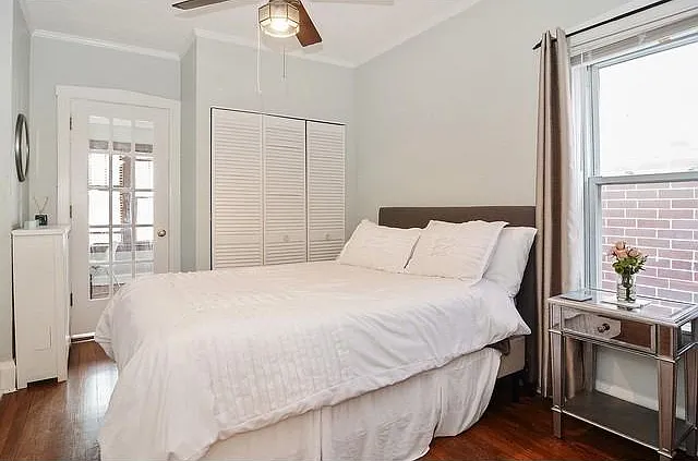 861 W Fletcher St #1 — Photo 2