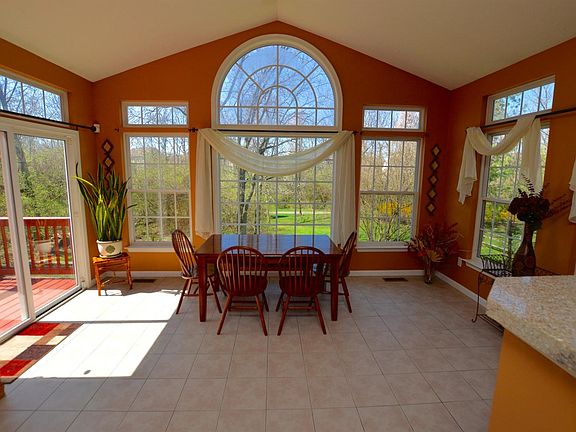 4th image of 5493 Woodmansee Way
