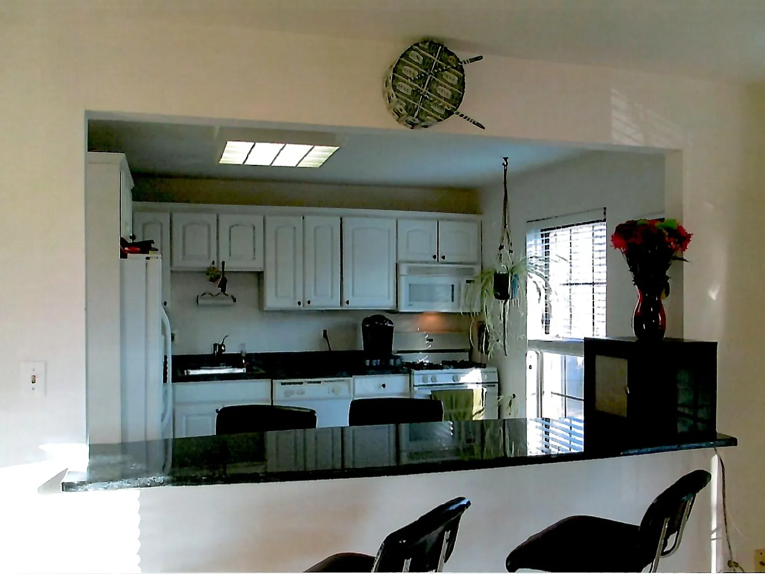 1 bed, 950 sqft, $2,200 — Photo 4