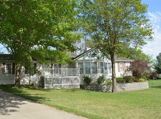 1607 Fountainbleu Dr, Worden, IL 62097