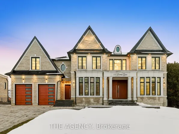 221 Burton Grv, King, ON L7B 1C7