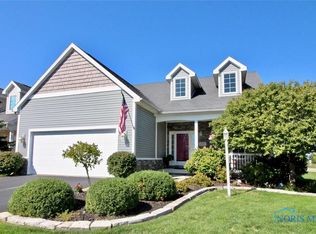 1836 Hidden Ridge Dr, Perrysburg, OH 43551