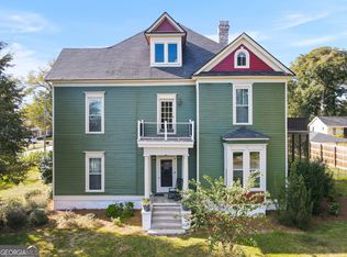 110 E Artesian Ave, Montezuma, GA 31063