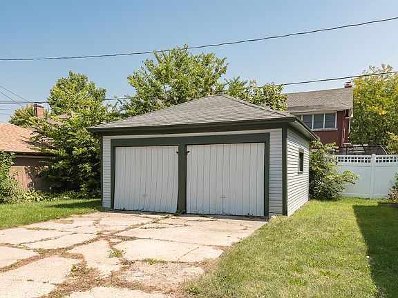 3rd image of 508 Glenwood Ave SE