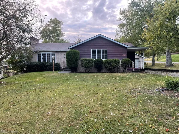 16327 Princeton Ave, East Liverpool, OH 43920
