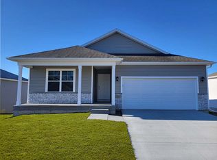 1080 Waukee Ave, Waukee, IA 50263
