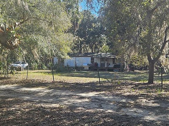 3rd image of 11159 N Clamdigger Ter