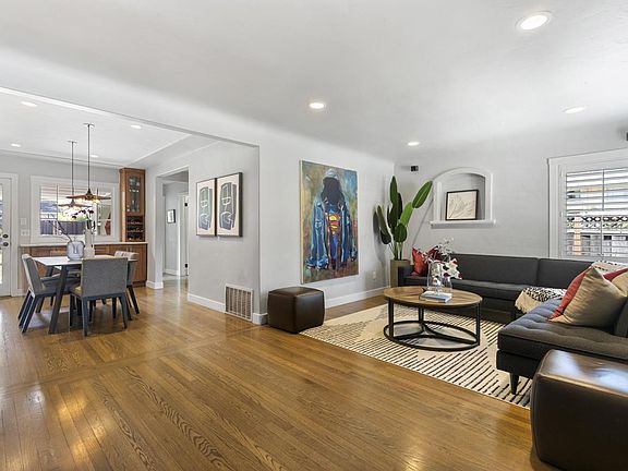 3rd image of 317 Los Gatos Blvd