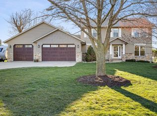 4011 Brookside Dr, Marion, IA 52302