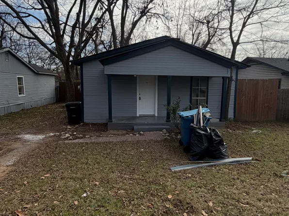 2908 W Parnell St, Denison, TX 75020