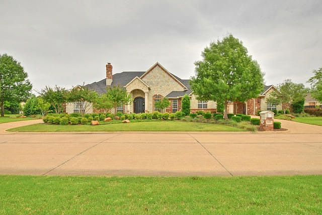 1st image of 1610 Arborcreek Trl