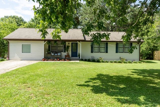1st image of 22 Brown Dr