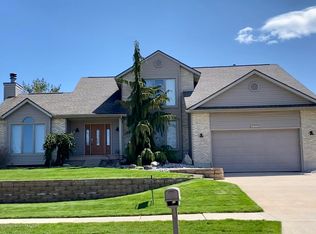 5860 Westminster Way, East Lansing, MI 48823