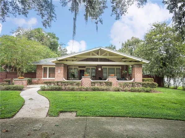 810 E Stuart St, Bartow, FL 33830