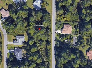5417 Mahoney St, Port Charlotte, FL 33981