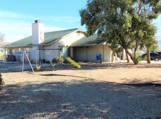 11275 Lovia Ln, Apple Valley, CA 92308