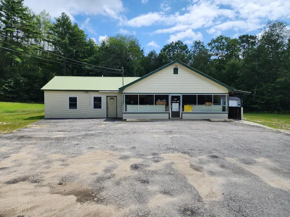 659 Park Street, Paris, ME 04281