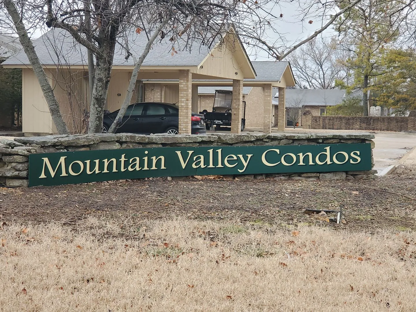 605 Cooper Estates #20 — Photo 1
