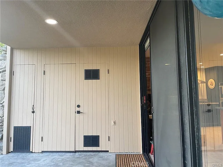 42425 Adams St — Photo 24
