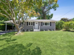 18 Orient Ave, Milford, CT 06460