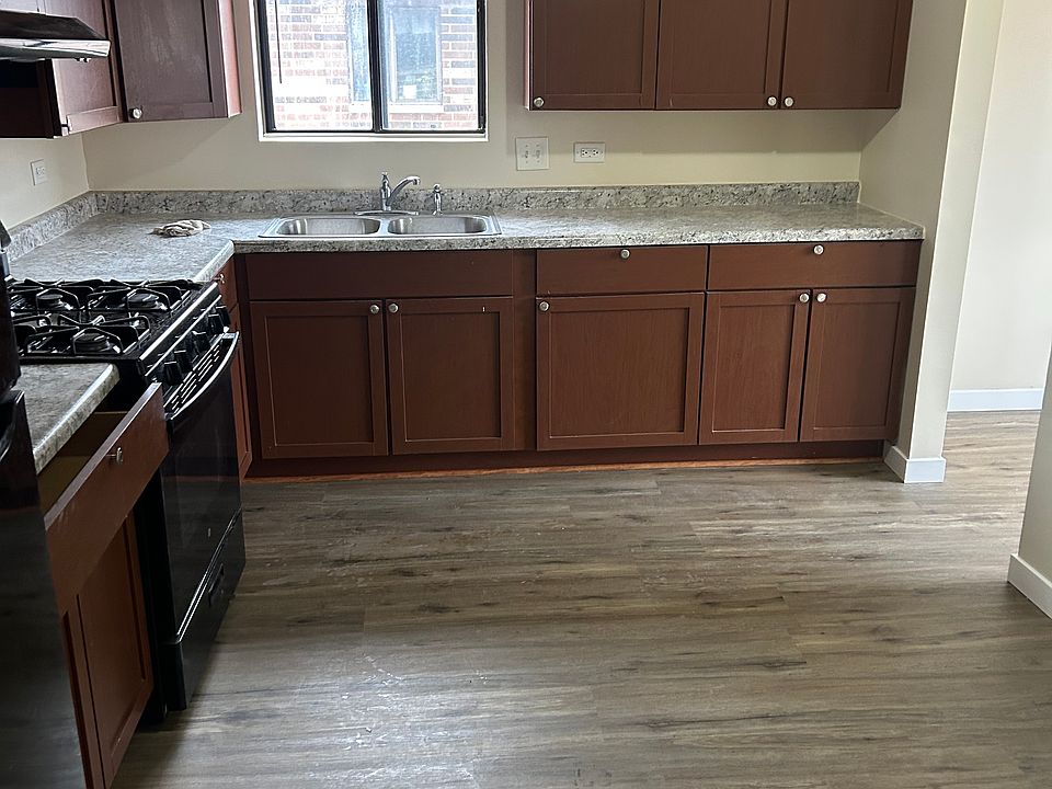 1st image of 9040 Kennedy Ct #3