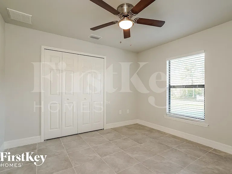 604 Henry Ave — Photo 11